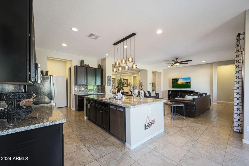 20240320030658981335000000-o