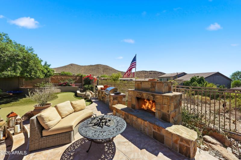 Mountain Views From Every Angle