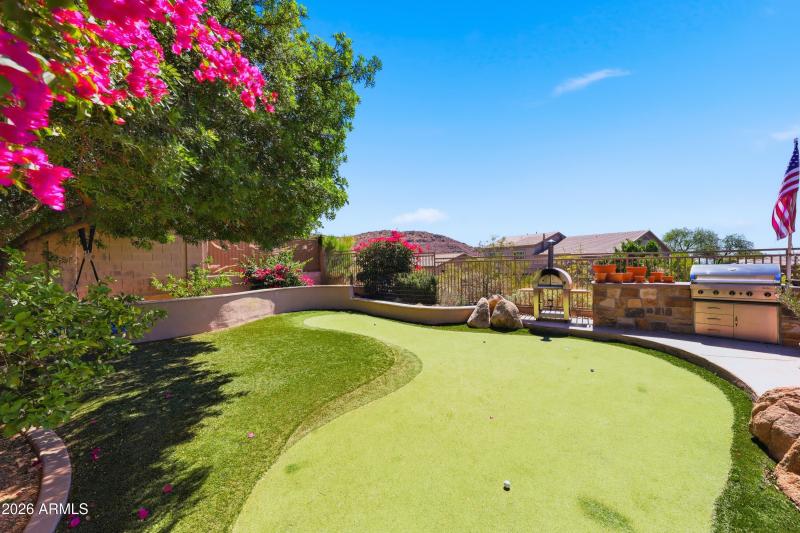 Your Personal Putting Green