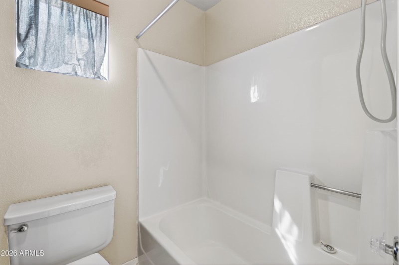 color enhanced full bath