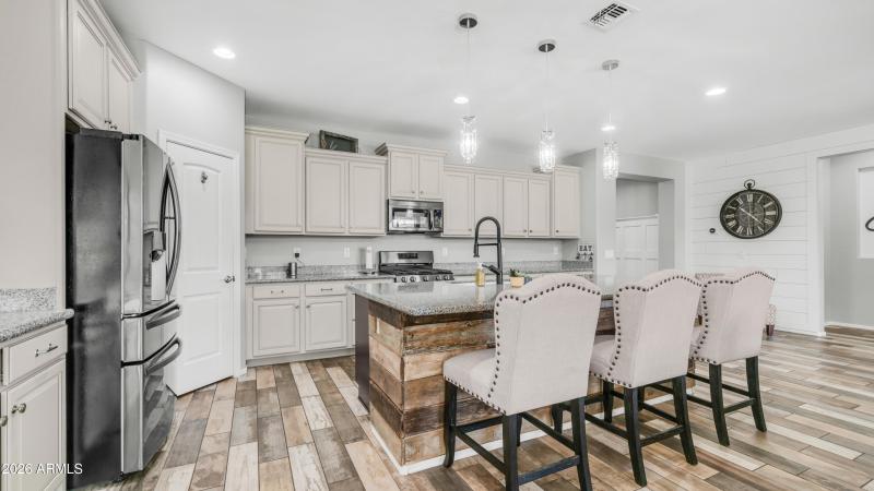 22461 E Tierra Grande (24)