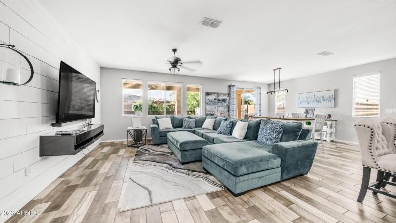 22461 E Tierra Grande (29)