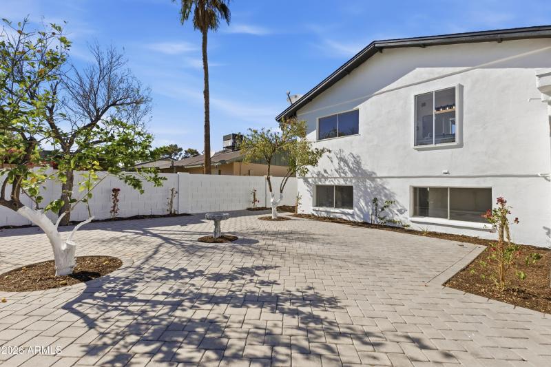 8625 E Mulberry St------46