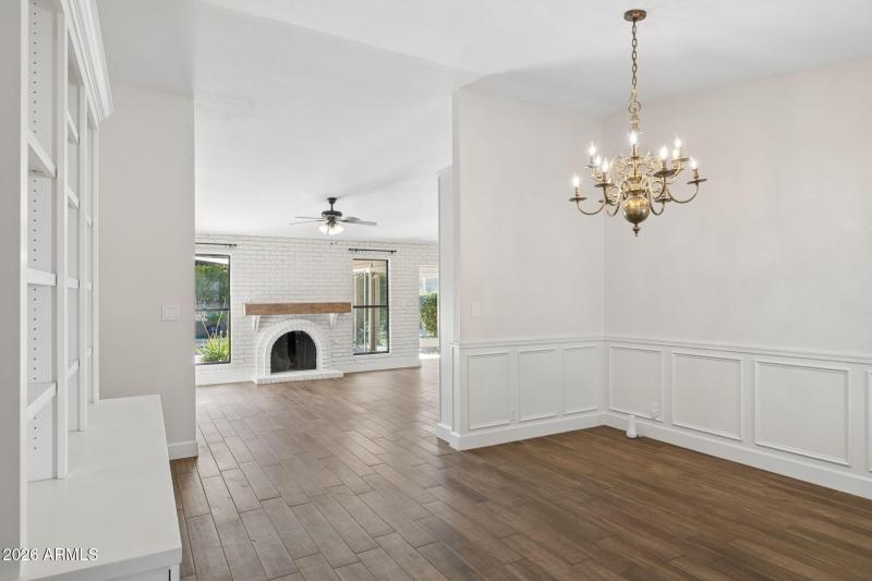 7-web-or-mls-2335-s-orange