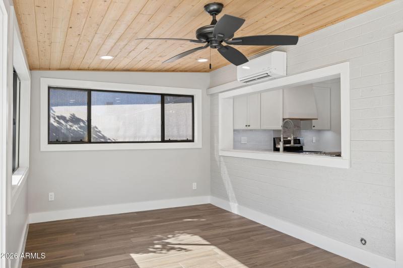 17-web-or-mls-2335-s-orange