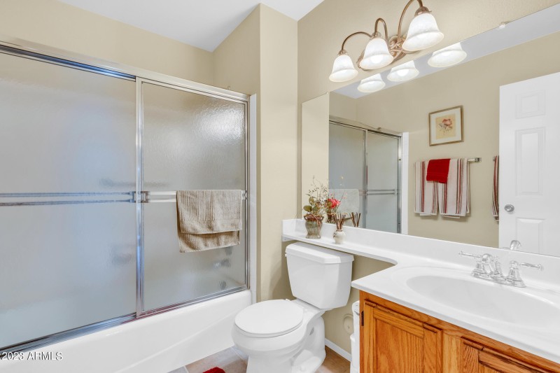 9430 E Mission Ln-23