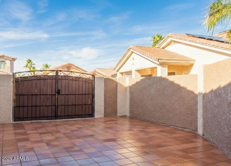 Custom RV Gate w/ Matching Side Gate