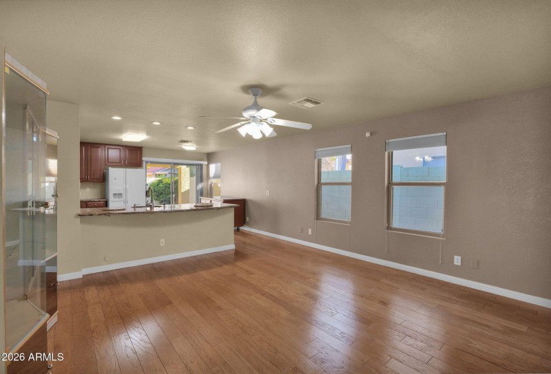 33-web-or-mls-P1581606