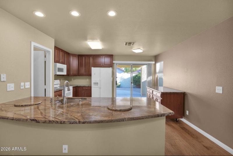 34-web-or-mls-P1581608