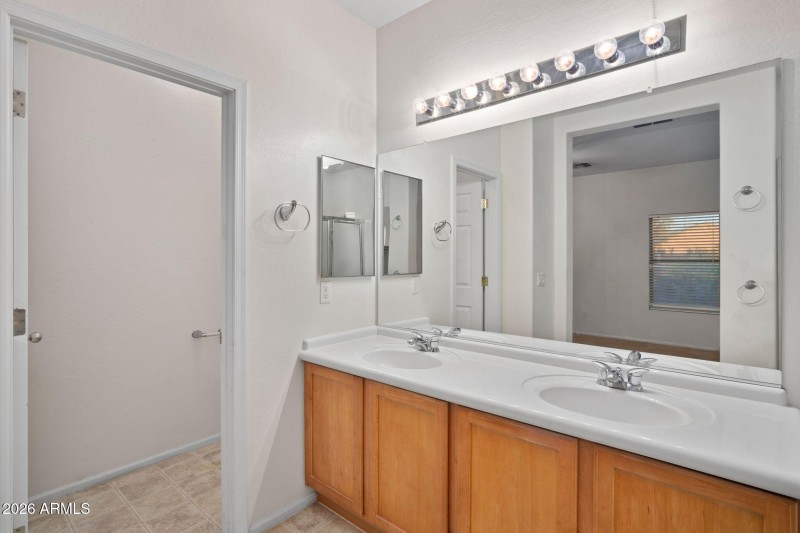 35-web-or-mls-33611 N 26th Ave - MLS Ima