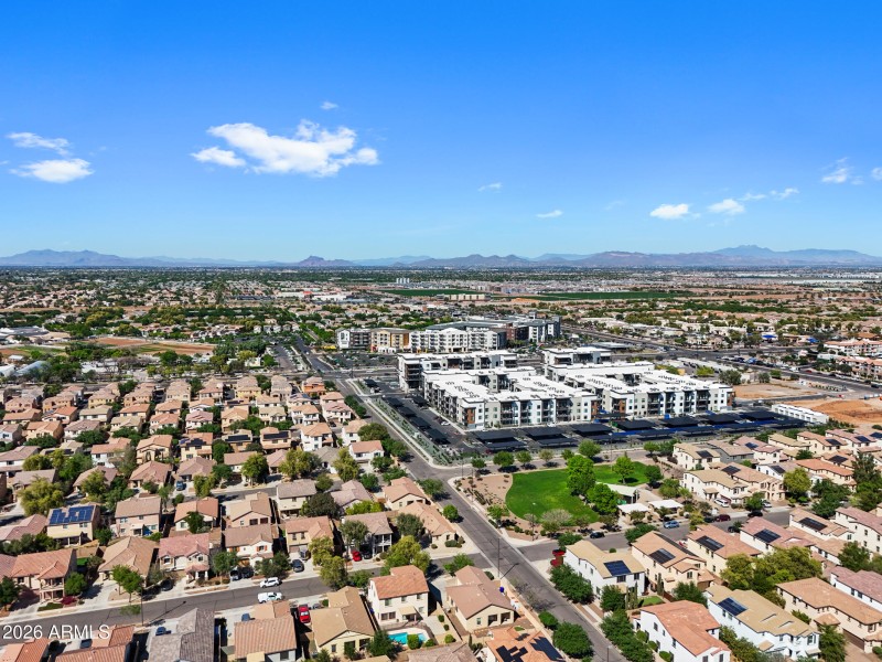 3029 E Franklin Ave-45