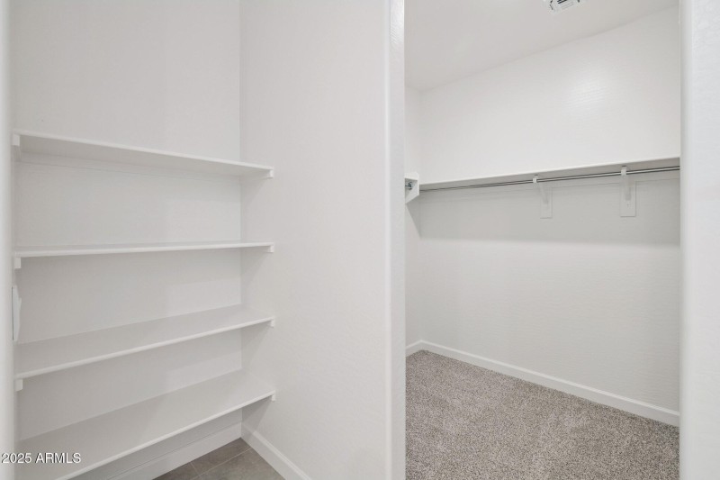 31-web-or-mls-1476-s-241st-ave