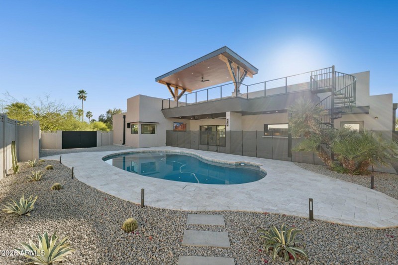 66-web-or-mls-7501-n-21st-pl