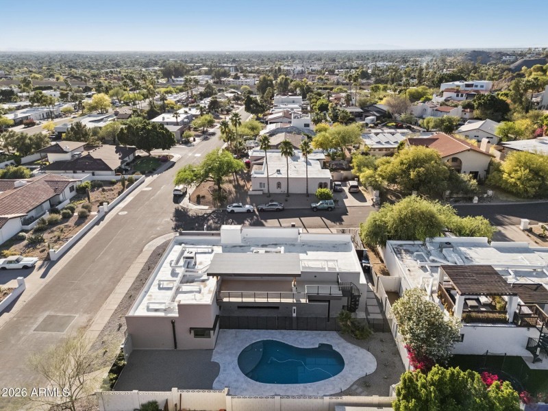 80-web-or-mls-7501-n-21st-pl