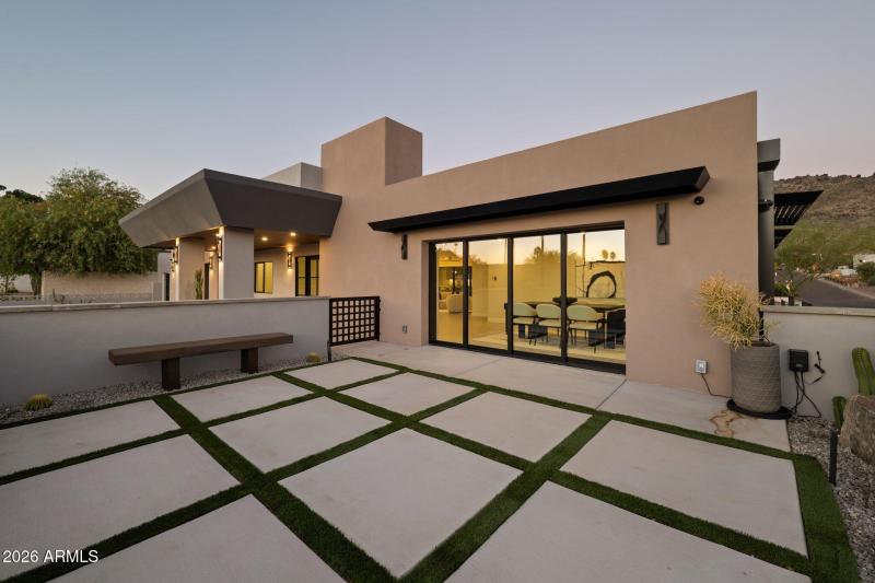 86-web-or-mls-7501-n-21st-pl