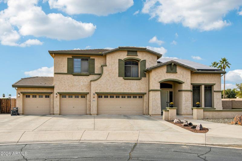 1-web-or-mls-N 132nd Ave-S2901-001 - Cop