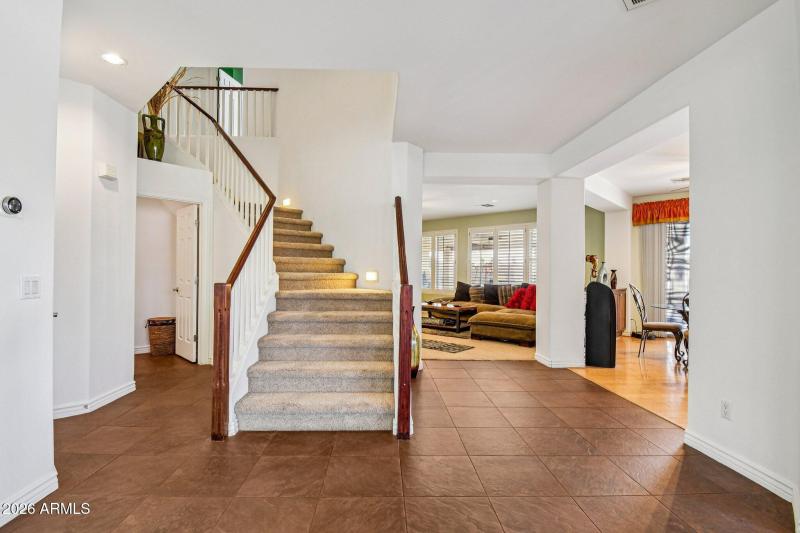 6-web-or-mls-N 132nd Ave-S2901-006 - Cop