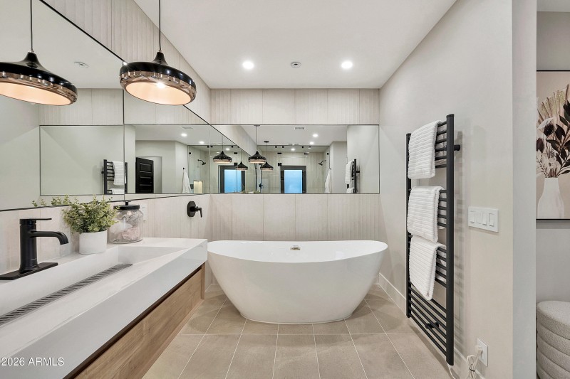 1955 E Greenway Rd-24