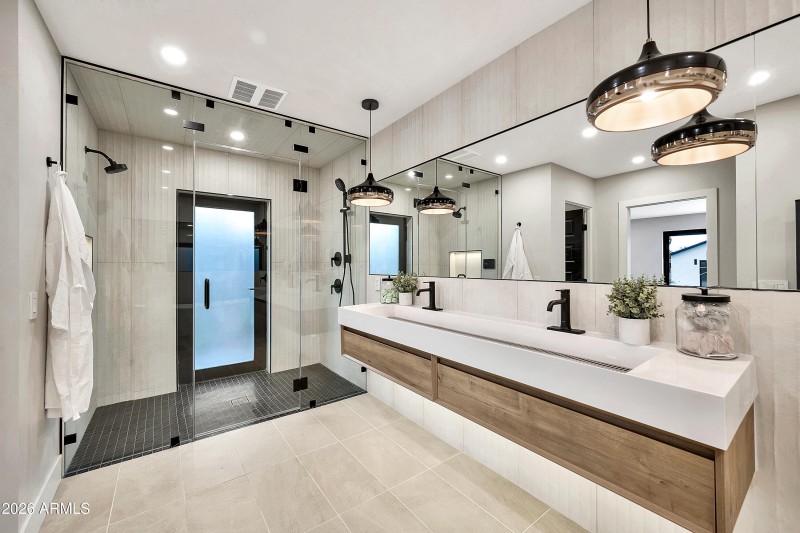 1955 E Greenway Rd-28