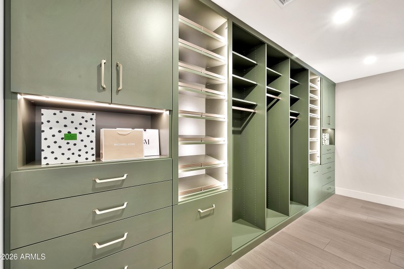 1955 E Greenway Rd-36