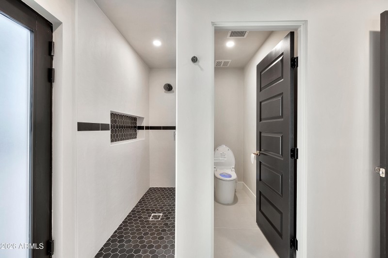 1955 E Greenway Rd-45