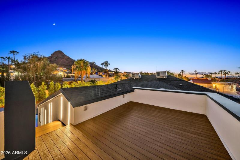 1955 E Greenway Rd Twilight-11