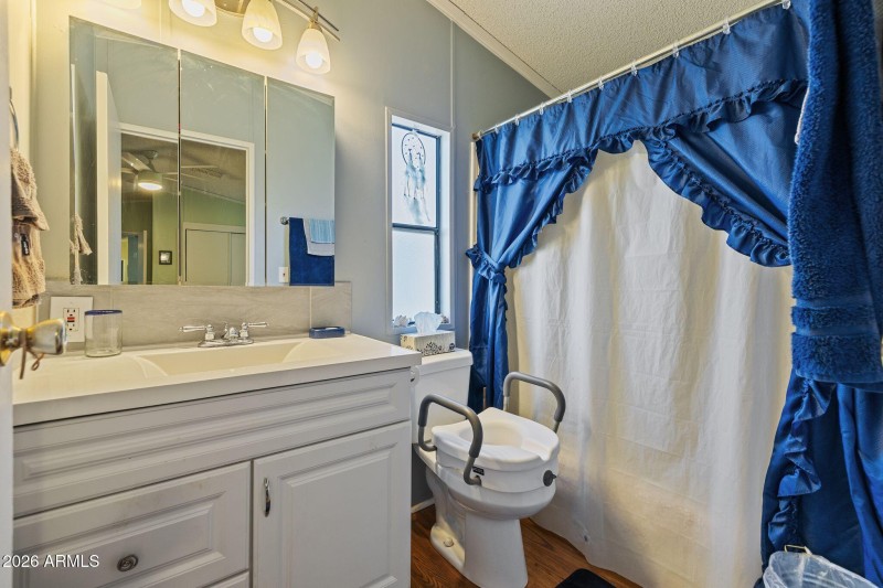 124-Primary Bathroom