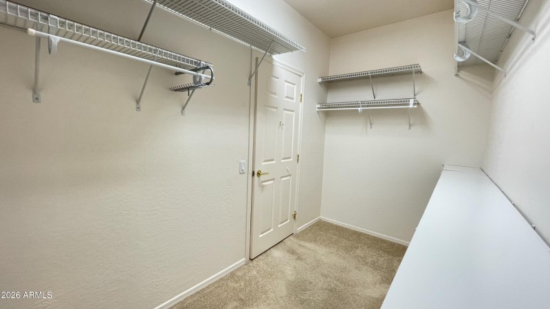 5A64639F-9B13-4D2E-BABF-FE82CA69370B_1_2