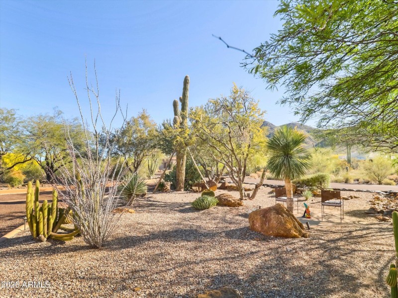 09-35414 N Palo Verde Way-9