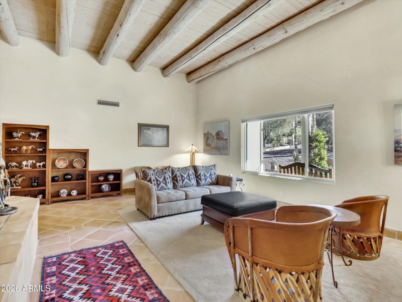 13-35414 N Palo Verde Way-13