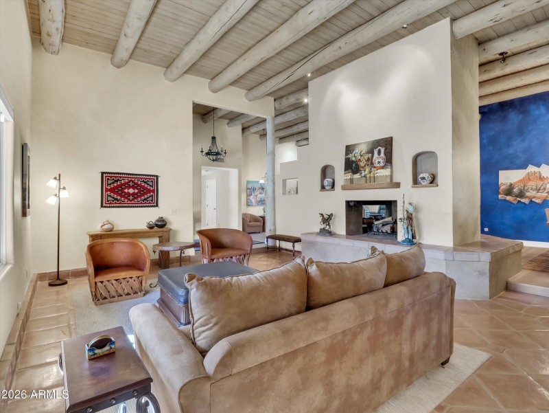 15-35414 N Palo Verde Way-15