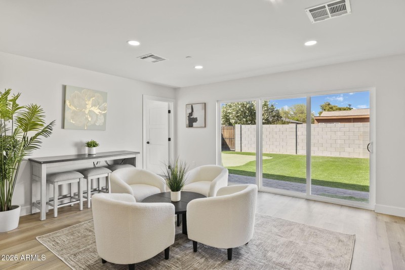 8632 E Highland Ave Scottsdale - 299