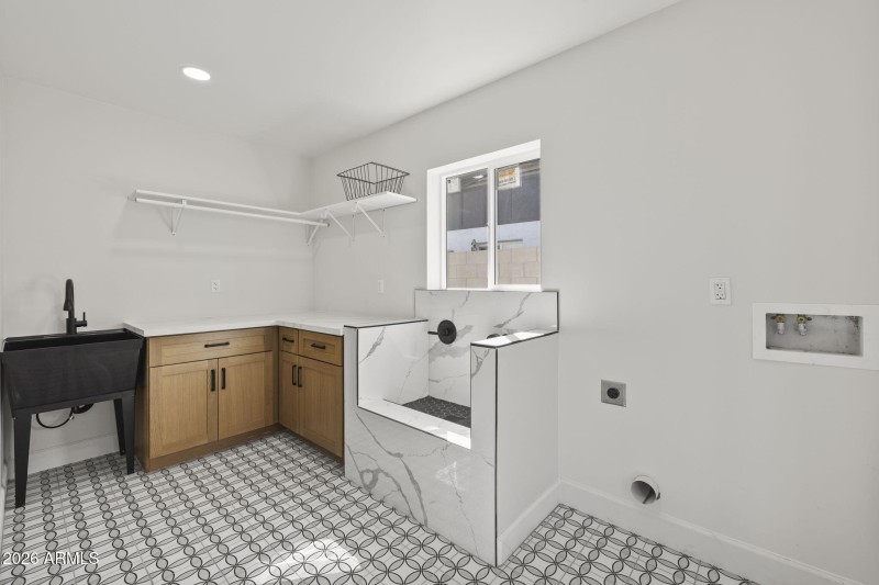 8632 E Highland Ave Scottsdale - 314