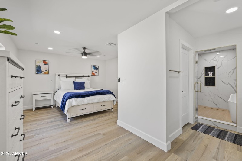 8632 E Highland Ave Scottsdale - 363