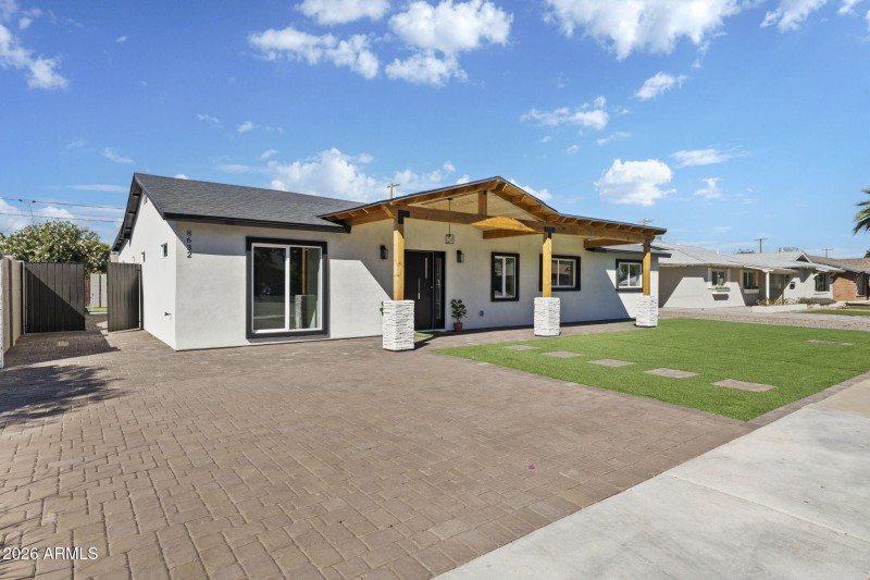 8632 E Highland Ave Scottsdale - 388