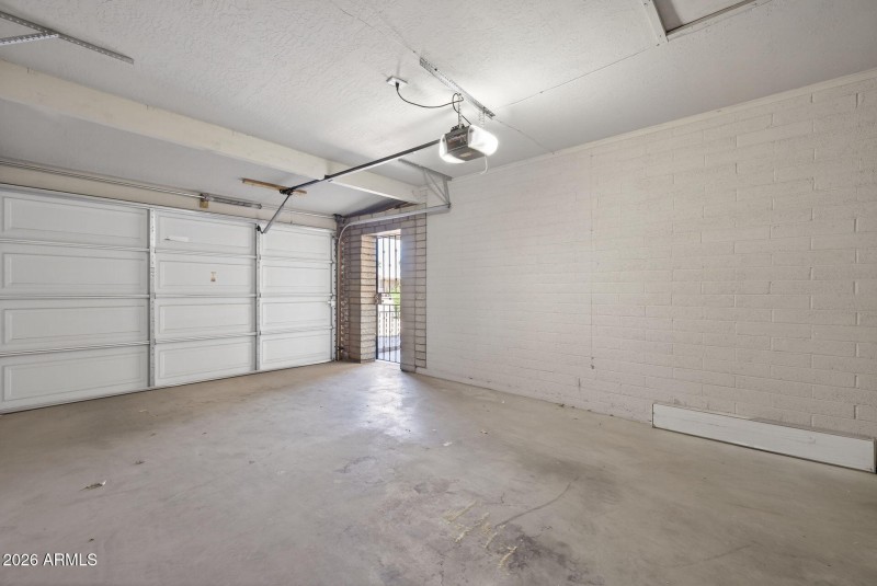 31-web-or-mls-1879 W 14th Ave, Apache Ju