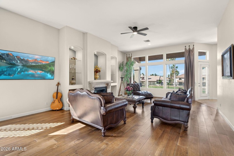 6-web-or-mls-075N 56th Ave