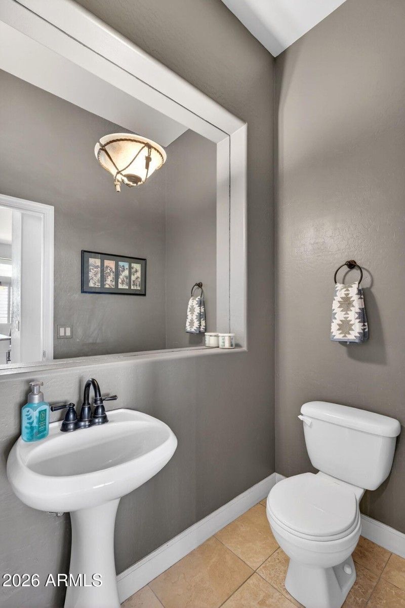 51-web-or-mls-079N 56th Ave