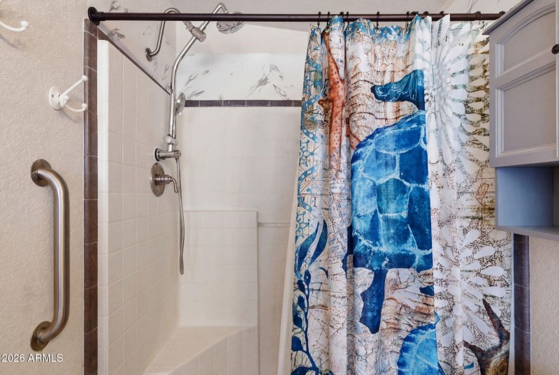 33-Primary Bathroom (1) (2)