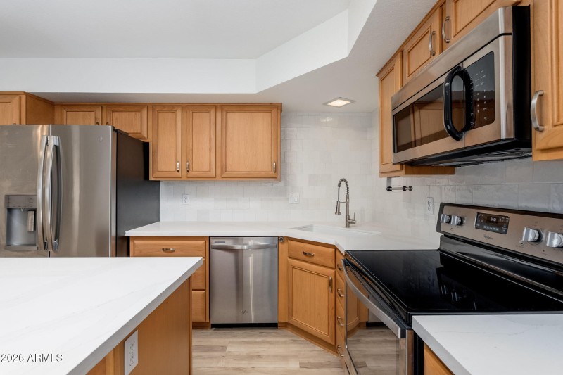 6724 N 79th Place - 12