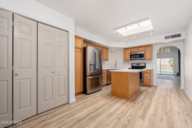 6724 N 79th Place - 14