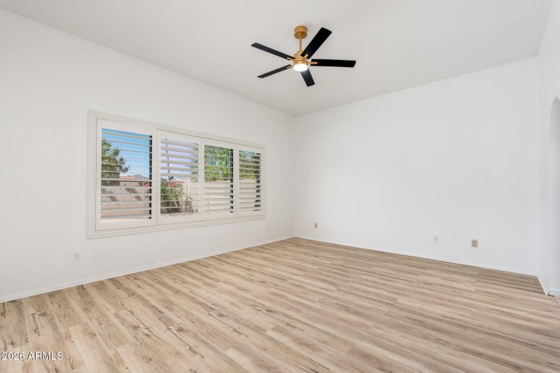 6724 N 79th Place - 16