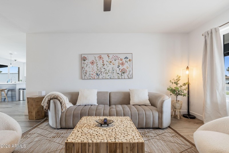 12-web-or-mls-2O8A7100