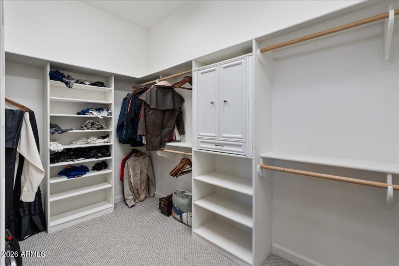24-Primary Closet