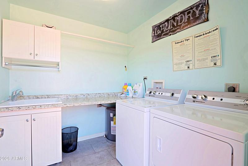 Laundry Room - Interior
