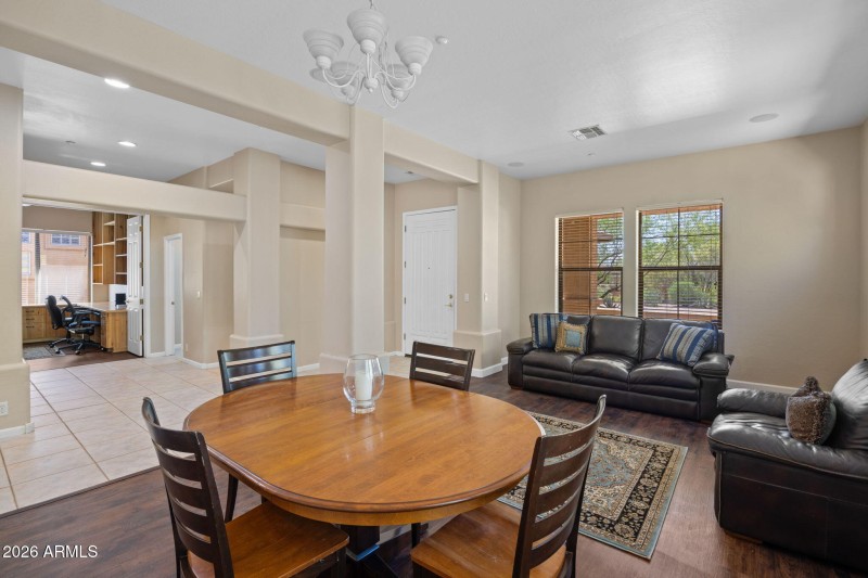 16-web-or-mls-9506-e-mohawk-ln