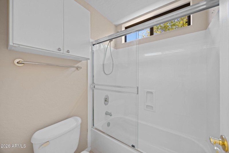 18-web-or-mls-9506-e-mohawk-ln