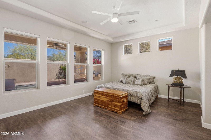 22-web-or-mls-9506-e-mohawk-ln