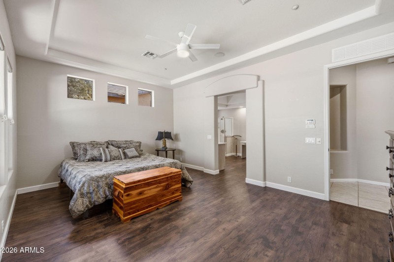 23-web-or-mls-9506-e-mohawk-ln