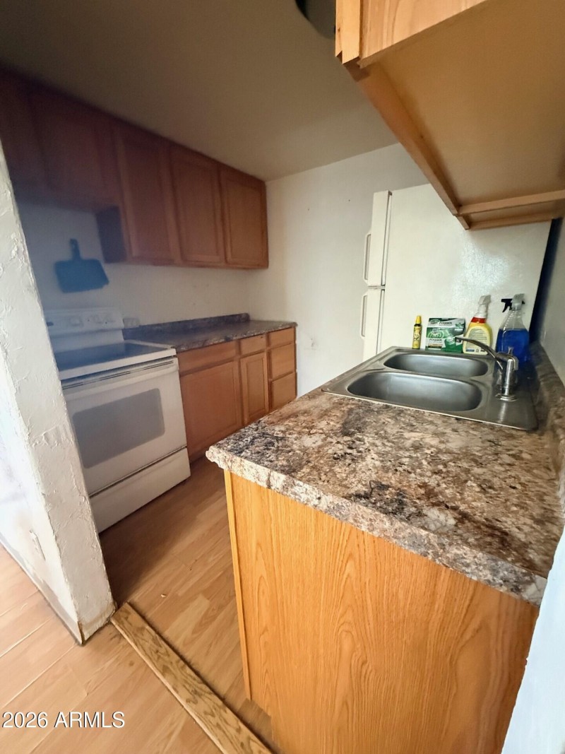 4d9ef23e-f8b8-4aa1-84e3-f953d960ba79